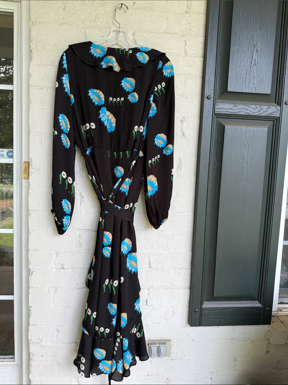 Cynthia Rowley Eve Black Floral Print Wrap Dress W Ruffle Trim Size Medium - Picture 9 of 13